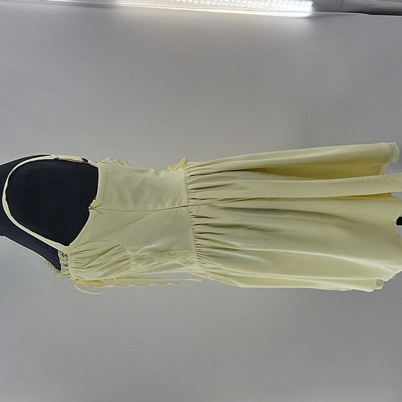 Yellow Corset Sundress - Picture 15 of 16